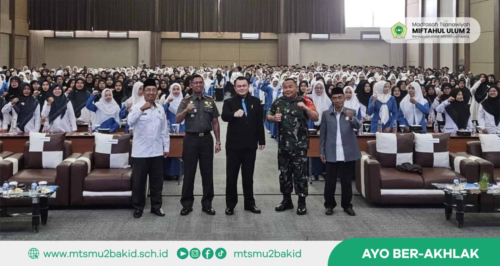 Guru MTs Miftahul Ulum 2 Ikuti Seminar Nasional Matematika di Hotel Ascent Premiere Pasuruan