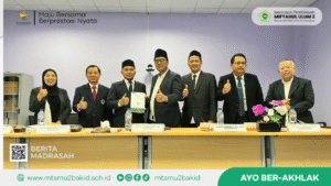 Guru MTs Miftahul Ulum 2 Sukses Jalani Ujian Disertasi Tertutup Program Doktor di UINSA Surabaya