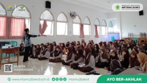 Wakil Rektor IAIM Lumajang Bekali Murid Baru tentang Moderasi Beragama dan Wawasan Kebangsaan di Hari Keempat MATAMUDA