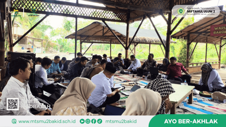 Sinau Bareng Forum Operator Madrasah Lumajang: Tingkatkan Kompetensi Pengelolaan EMIS