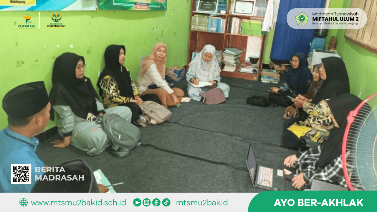 Waka Kurikulum MTs Miftahul Ulum 2 Hadiri Pembukaan MGMP Matematika KKMTs-2